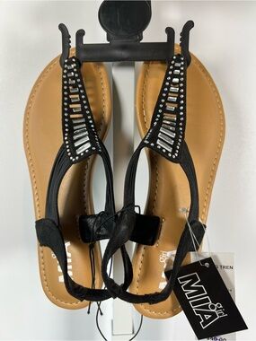 MIA Girl Black Rhinestone T-Strap Sandals NWT Size 8 Stretch Slingback Comfort